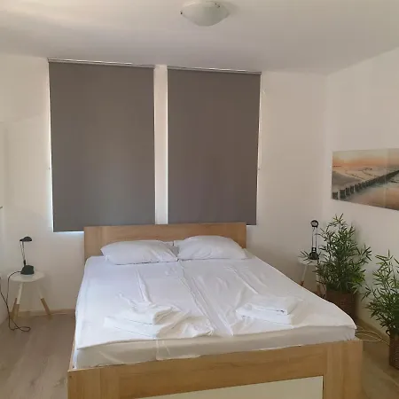 Petar 1,2 Apart Complex 4*