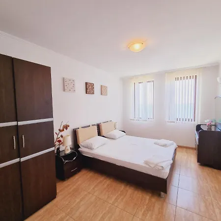 Petar 1,2 Apart Complex 4* Sveti Vlas