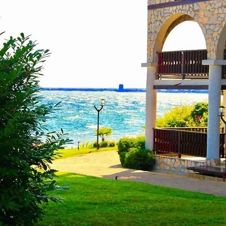 Etara 1 Complex Aparthotel 4*